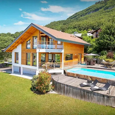 Flying Dragon - Ovo Network Villa *